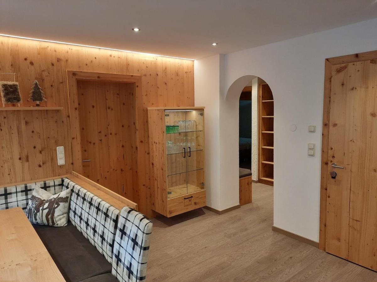 Hotel Garni Viktoria ซังคท์อันทอนอัมอาร์ลแบร์ก ภายนอก รูปภาพ